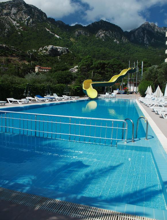 Verano Beach Hotel İçmeler Eksteriør billede